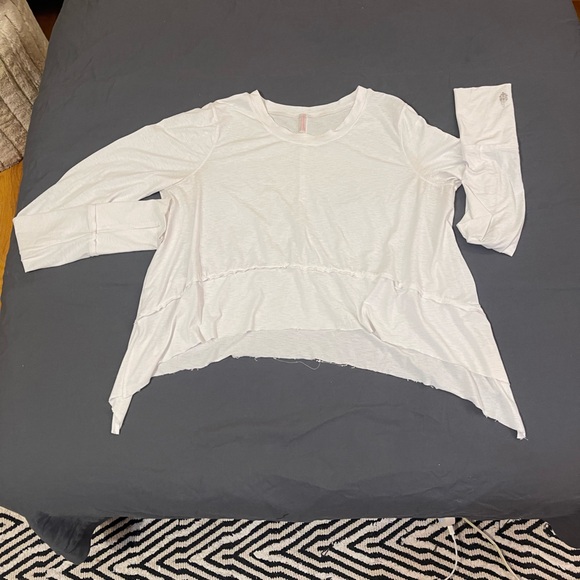 Free People Tempo Long Sleeve athletic top - Picture 6 of 8